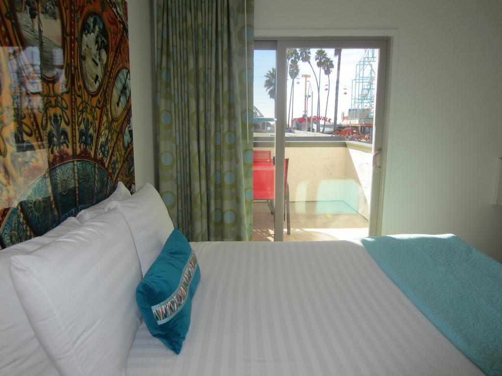 Carousel Beach Inn Σάντα Κρουζ Δωμάτιο φωτογραφία