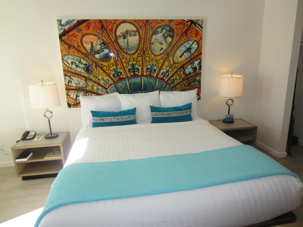 Carousel Beach Inn Σάντα Κρουζ Δωμάτιο φωτογραφία